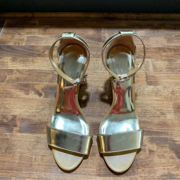 Coach Sharrin Metallic Gold Wedges Sz 7.5 - Picture 5 of 9